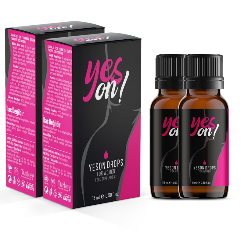Yeson Drops For Women 15 ml. KADINLAR İÇİN TURNERA İÇEREN TAKVİYE EDİCİ GIDA TAKVİYESİ. Günlük Alım Dozu: 18 yaş ve üzeri yetişkin kadınlarda günde 1 defa 20 damla alınması tavsiye edilir. Kullanmadan önce çalkalayın. Bir bardak meyve suyu veya herhangi bir içeceğe eklenebilir. Uyarılar: Çocukların ulaşamayacağı yerde saklayın. Tavsiye edilen günlük porsiyonu aşmayın. Hamilelik ve emzirme dönemi ile hastalık veya ilaç kullanılması durumlarında doktorunuza danışın. Beklenmeye bir etki görüldüğünde doktorunuza ya da eczacınıza başvurun. Takviye edici gıdalar normal beslenmenin yerine geçemez. Saklama Koşulları: 25°C altında kuru ve serin yerde muhafaza edilmelidir. İlaç değildir. Hastalıkların önlenmesi ve ya tedavi edilmesi amacıyla kullanılmaz. Menşei Ülke: Türkiye (Gıdanın ana bileşeninin menşei ülkesi, gıdanın menşei ülkesinden farklıdır.)